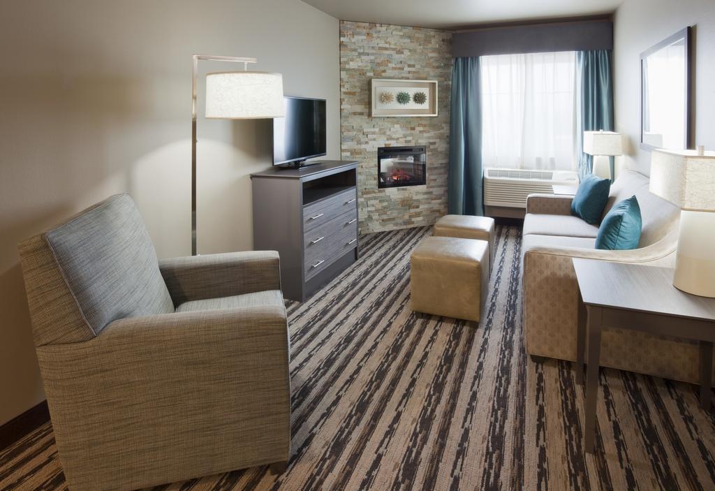 Grandstay Hotel & Suites Valley City Экстерьер фото